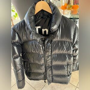 Aritzia Super Puff Shine